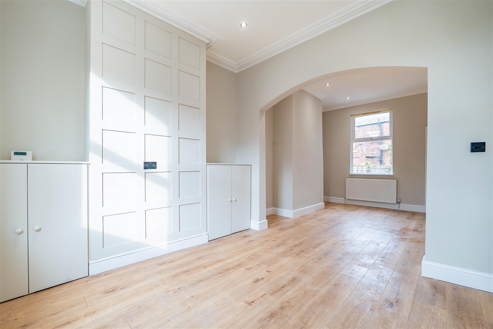 2 bed property in Church Street, Preston